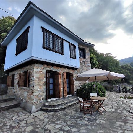 Cozy Blue Stone House With A Great Sea View. Villa Tsagkarada Buitenkant foto