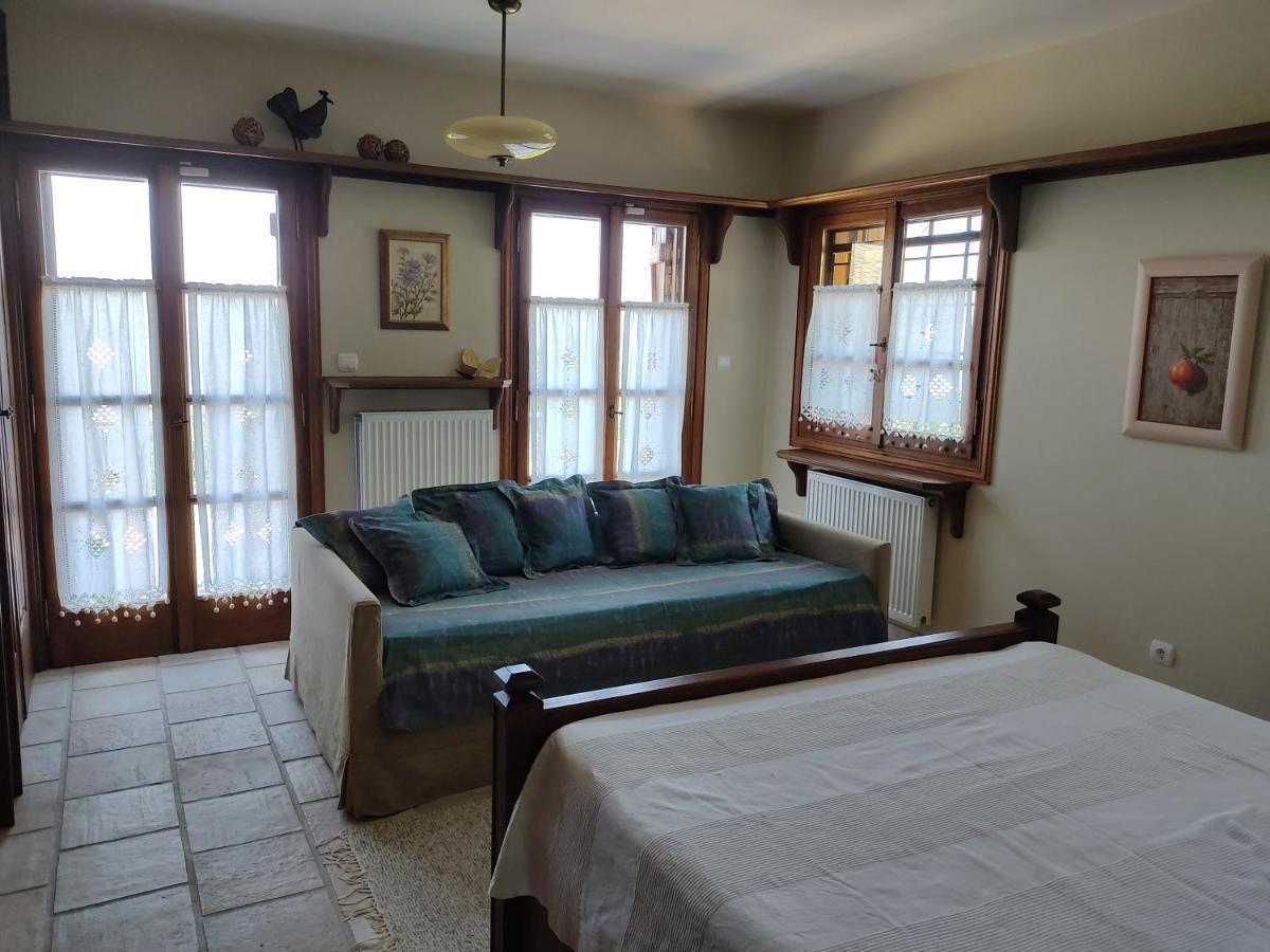 Cozy Blue Stone House With A Great Sea View. Villa Tsagkarada Buitenkant foto